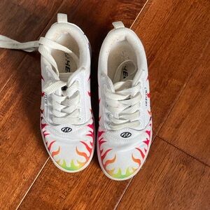 Heelys - Wheeled Sneakers Youth Size 1 White with Colorful Flames
